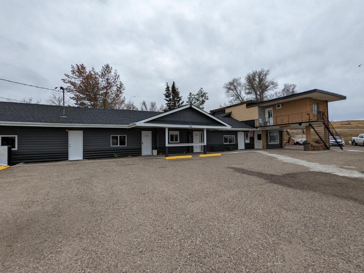 Riverside Motel Medicine Hat Exterior photo